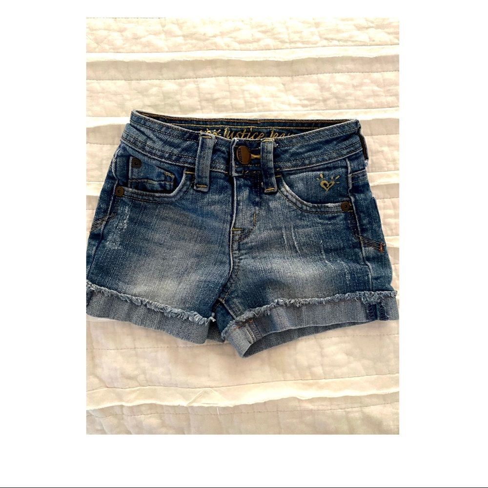 Justice Shorts EUC